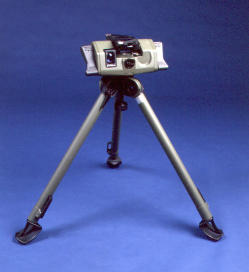 The optical Norseman on a bulldog tripod